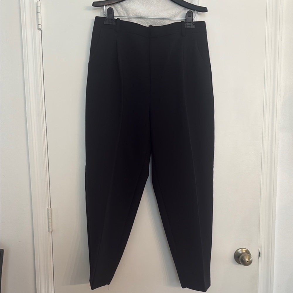 Black High-Waisted Dress Pants with Tapered Fit